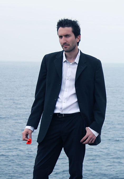 Raphaël Vernerey Comédien, figurant, acteur, modèle photo Marseille. Disponible pour tournage court et long métrage, publicité